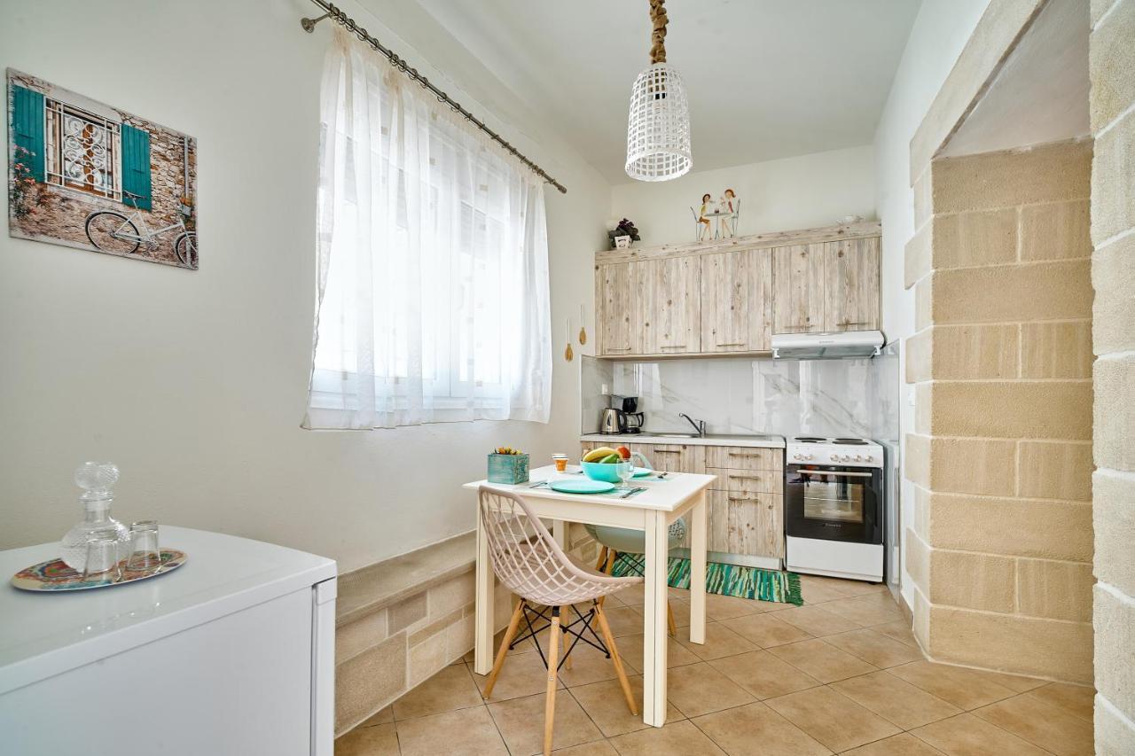 Semeli Apartment Kíssamos Extérieur photo